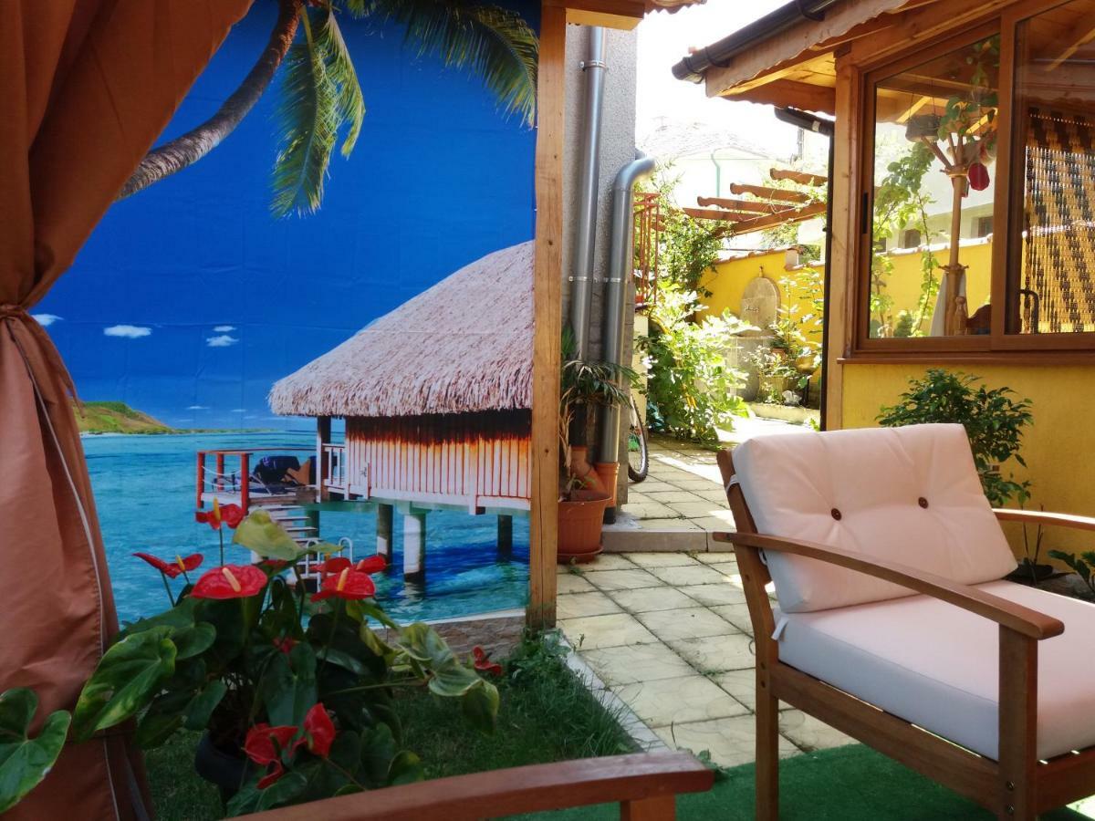 Vila Riviera เชอร์โนโมเรทส์ ภายนอก รูปภาพ